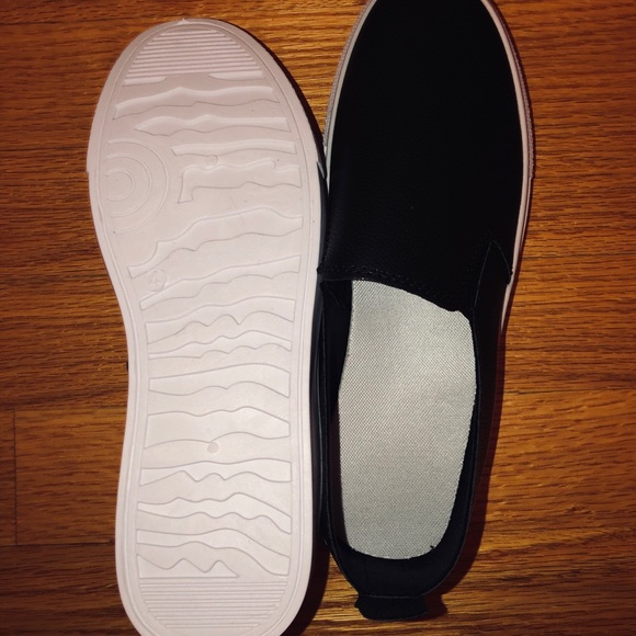 Boutique Black Slip-on Sneakers - Picture 3 of 3